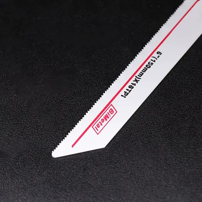 Lame de Scie Sabre S922EF 18TPI BIM