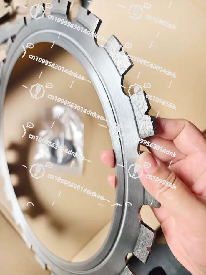 Lame de scie circulaire pour découpe murale