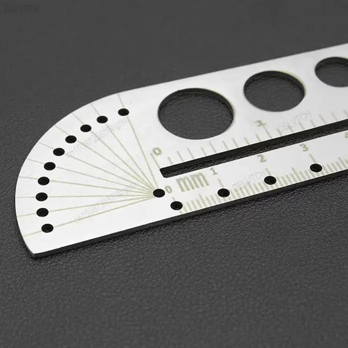 Règle droite multifonctionnelle en acier inoxydable
