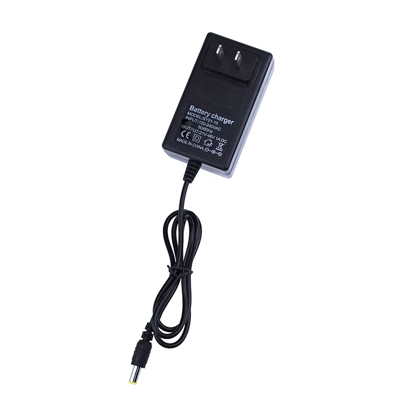 Chargeur pour batterie au lithium 21V 24V 26V, scie à élaguer électrique portable, scies électriques