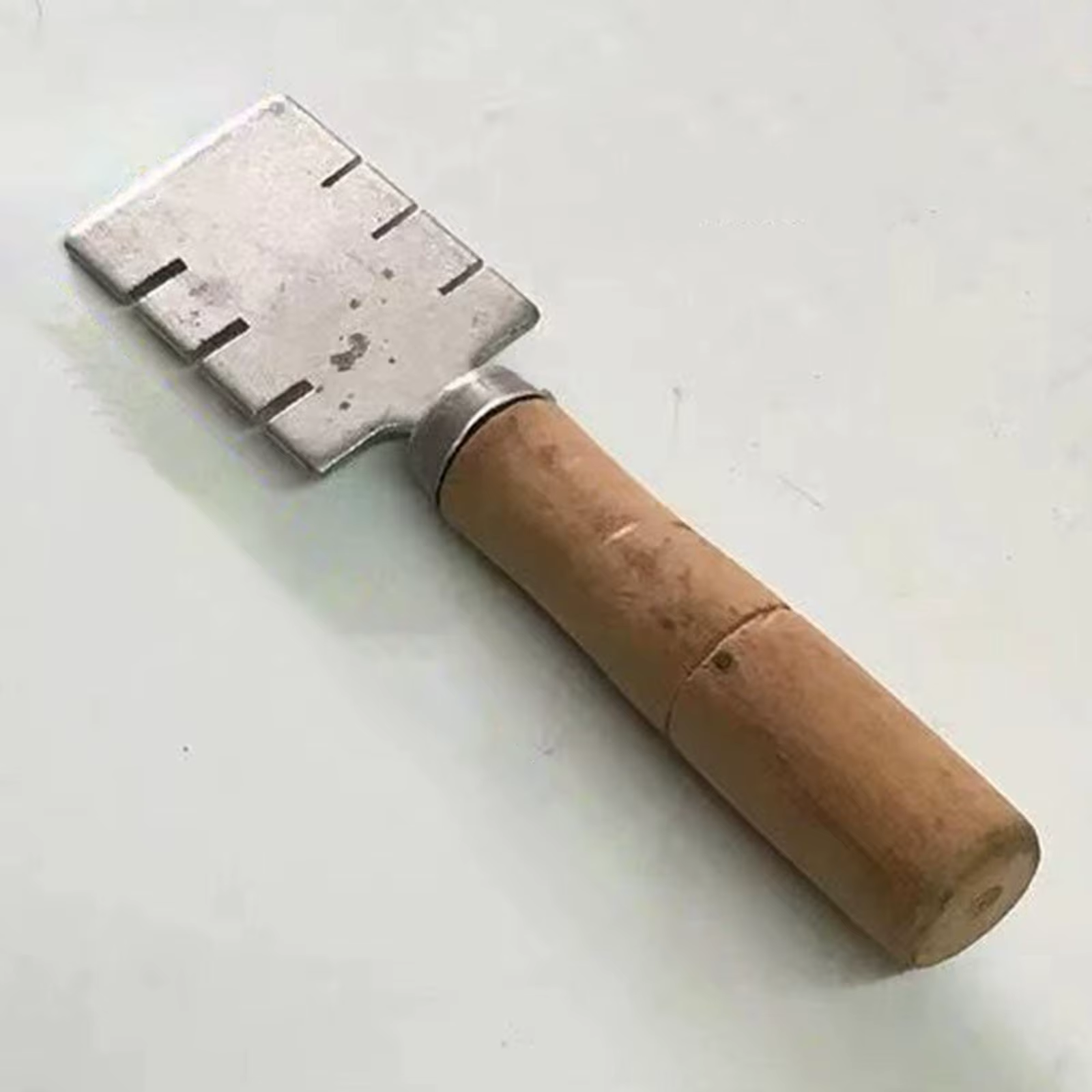 Outil de jeu de scie à main pour le travail du bois, outil de réglage des dents de lame de scie en m