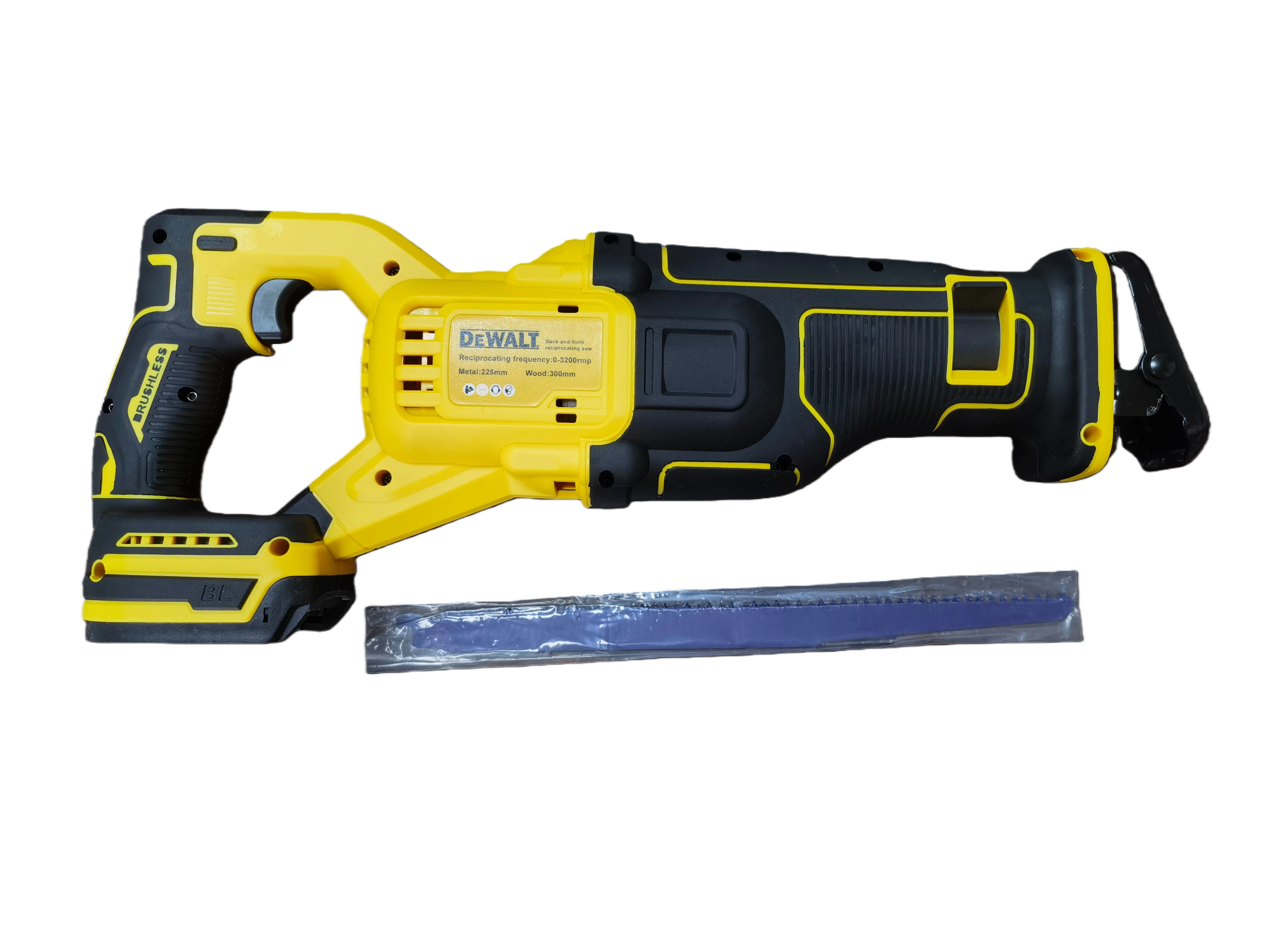 Scie sauteuse sans balais DeWalt 20V au lithium-ion pour couper les câbles métalliques.