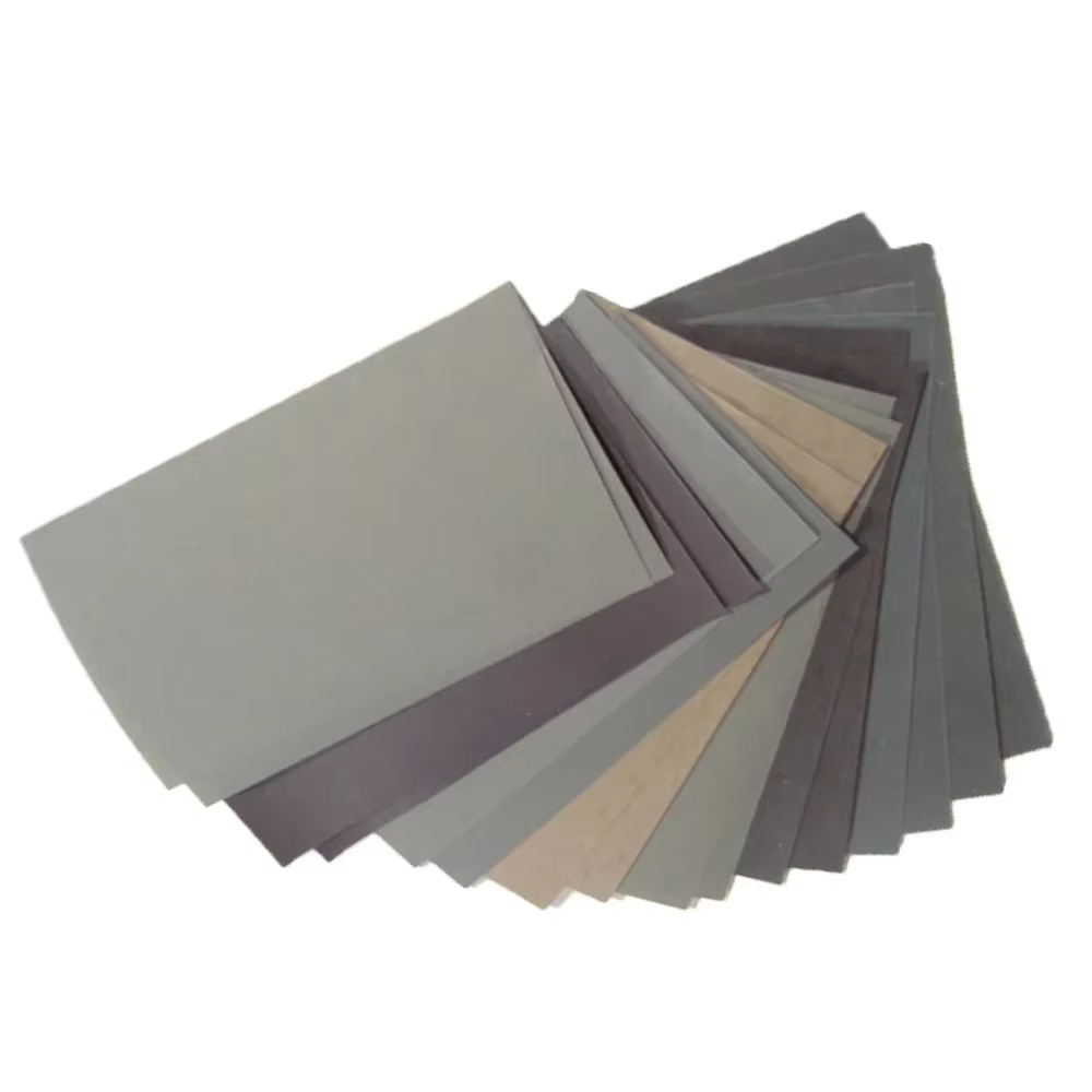 Lot de 15 papiers abrasifs de différentes granulométries (400, 600, 3000, 800, 1000, 1200, 1500, 200