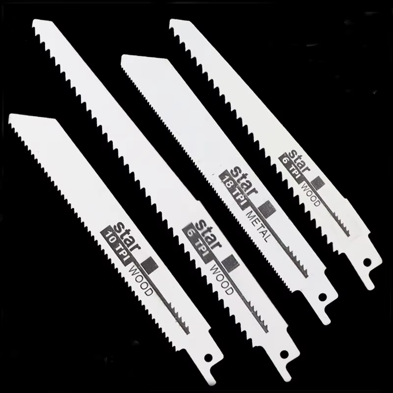 Jeu de lames de scie sabre universelles 4 pièces en acier au carbone haute vitesse, à dents grossièr