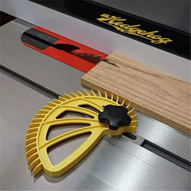 Accessoires d'outils manuels de scie de Table à bloc poussoir de qualité supérieure pour les outils 