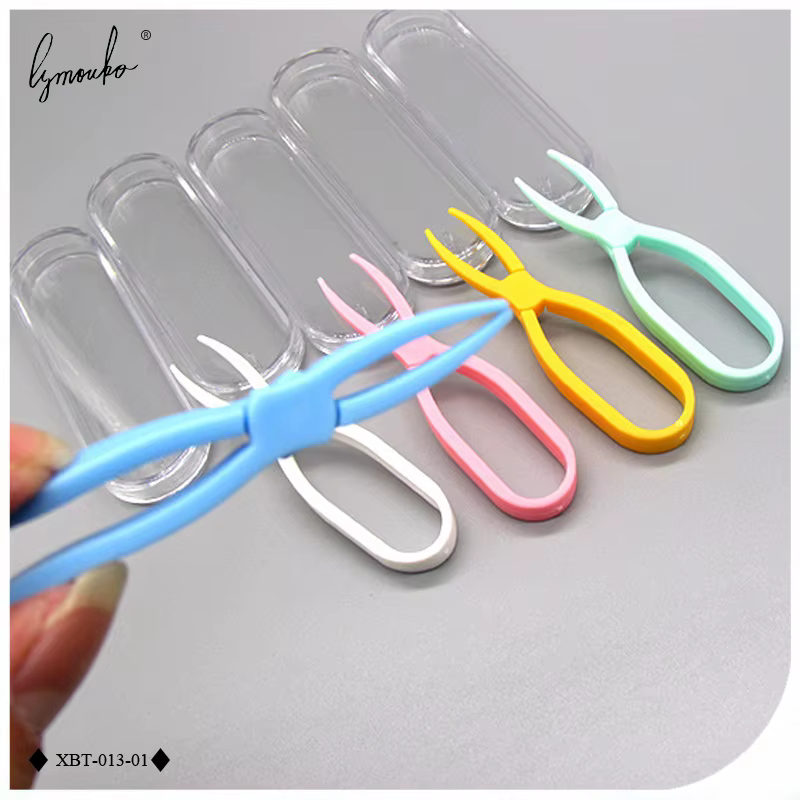 Pince à épiler en Gel de silice, lentilles de Contact multicolores, accessoires de lentilles, pinces utiles pour les voyages