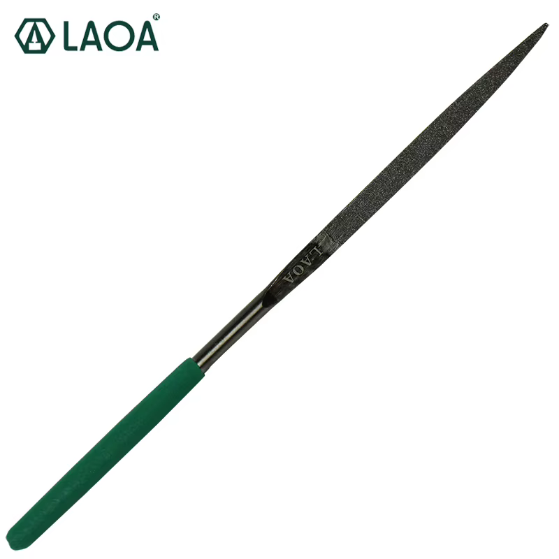 Râpe à lime diamantée en métal en forme de triangle