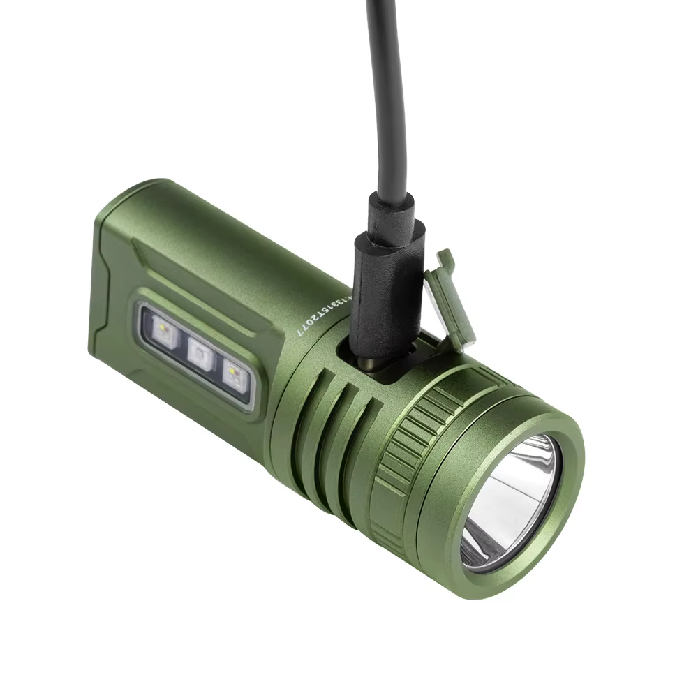 Mini lampe de poche multifonction avec LED UV RGB Lumintop GT NANO V6.0 720 lumens 410 mètres avec queue magnétique TYPE USB