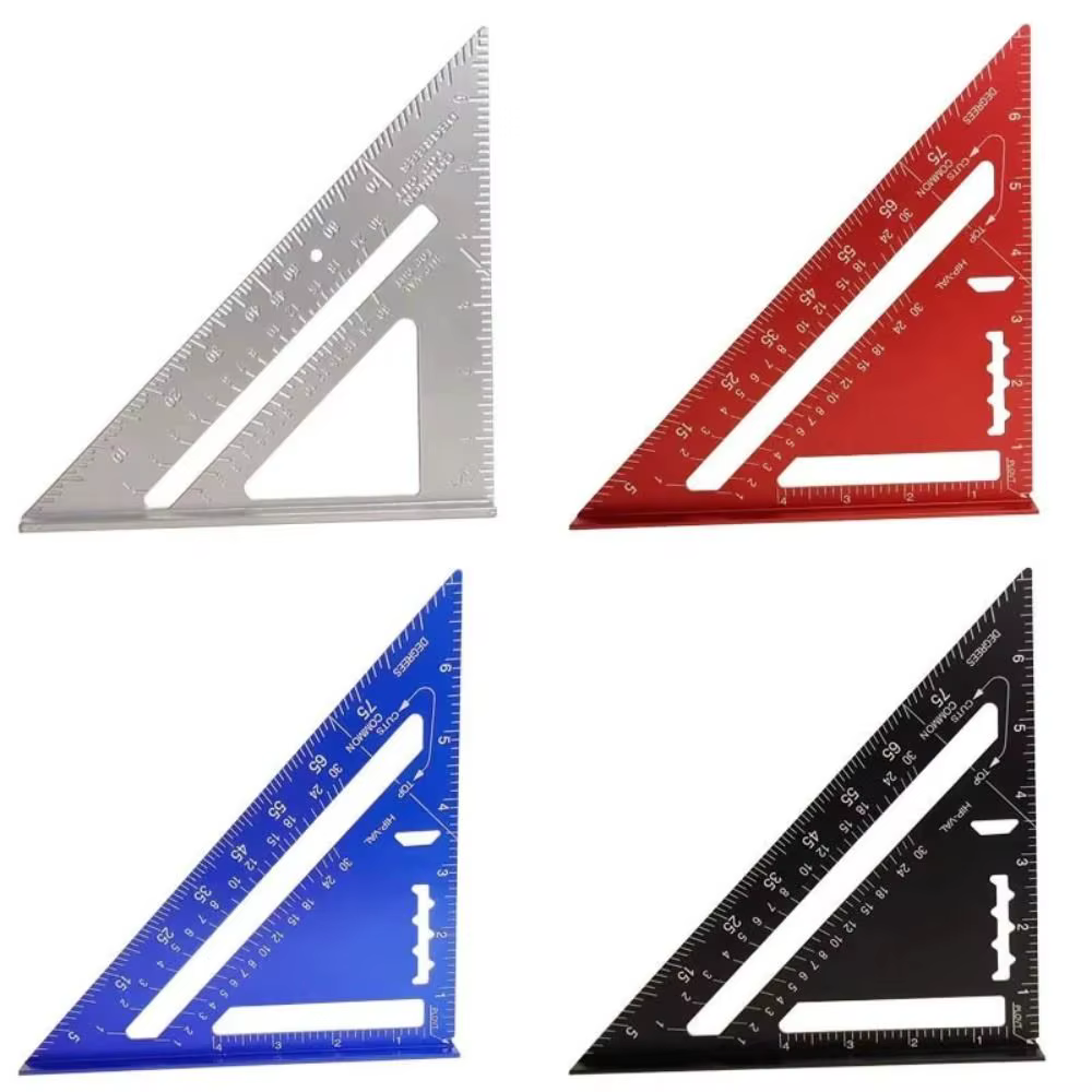 Règle triangulaire de 7 pouces