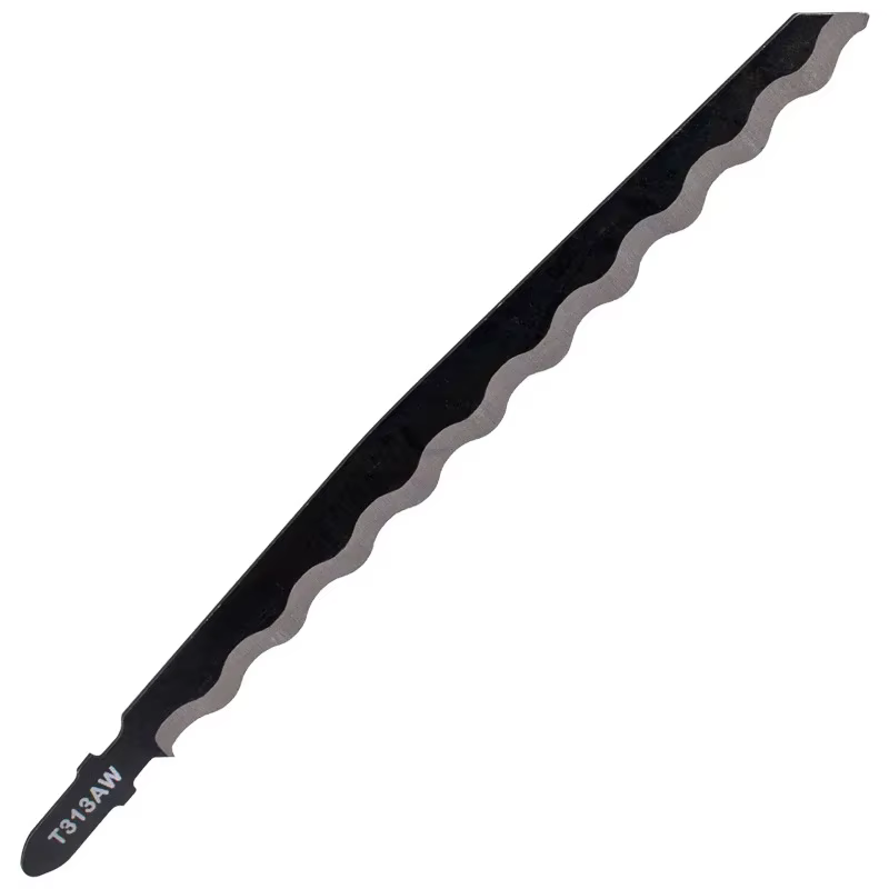 1 lame de scie universelle - 152 mm de long