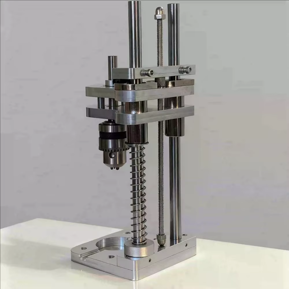 Outil de positionnement vertical pour profilés en aluminium