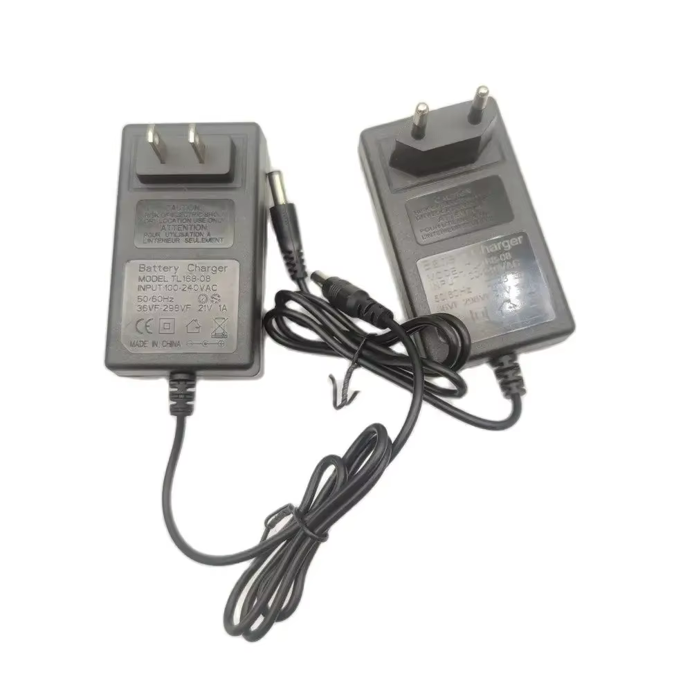 Chargeur de batterie au Lithium 21V 1A pour perceuse électrique