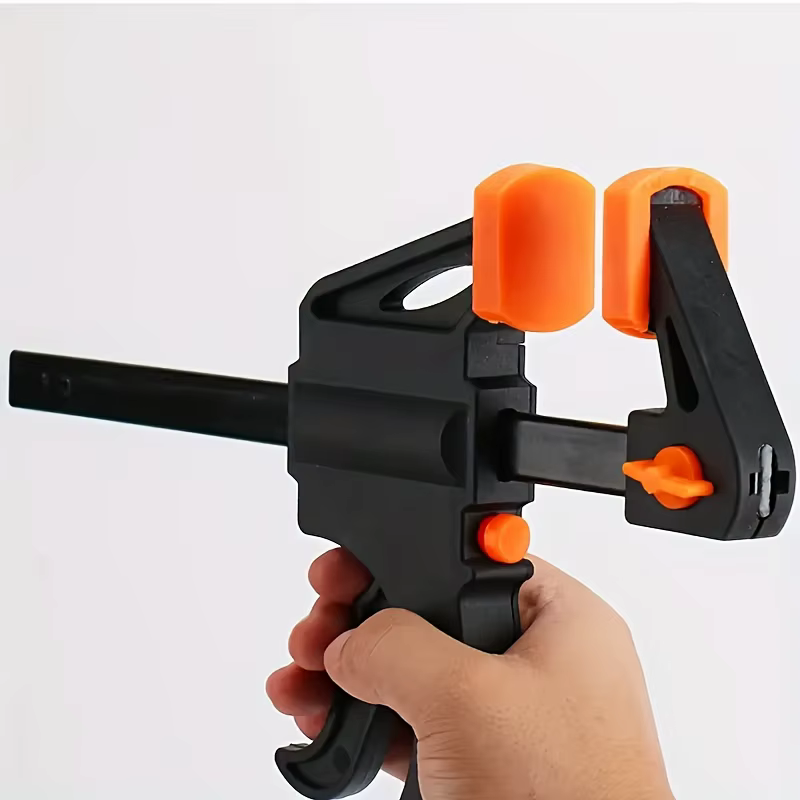 1 pince de serrage pour le travail du bois à hauteur réglable