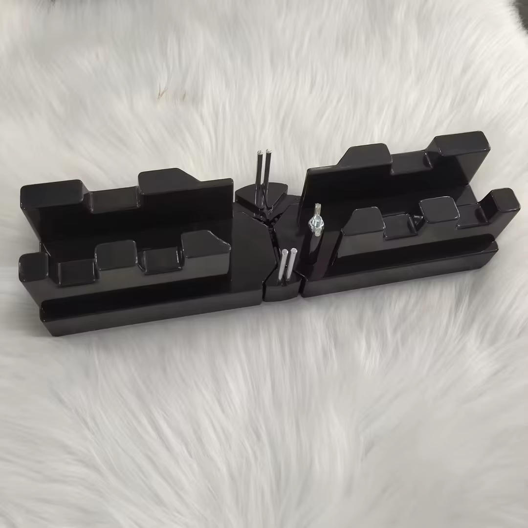 Outil de mesure et de coupe d'angle 2-en-1 pour le travail du bois
