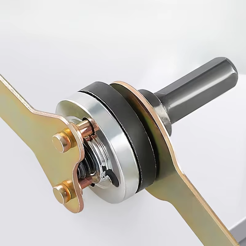 Adaptateur universel pour forets