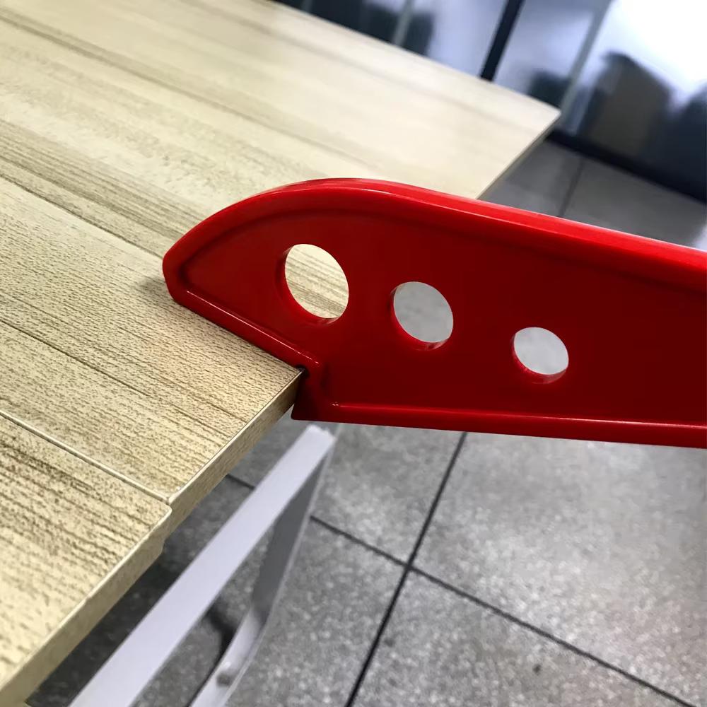 Bâton de poussée de sécurité pour le travail du bois