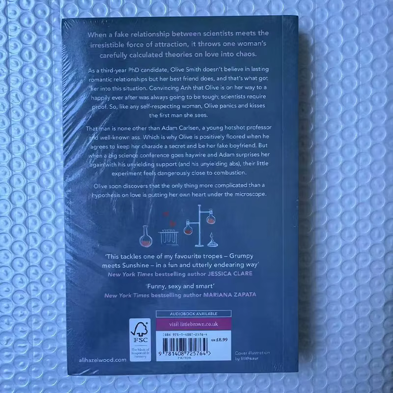L'hypothèse de l'amour, par Ali Hazelwood, roman d'amour pour adultes, best-seller du New York Times, livre anglais