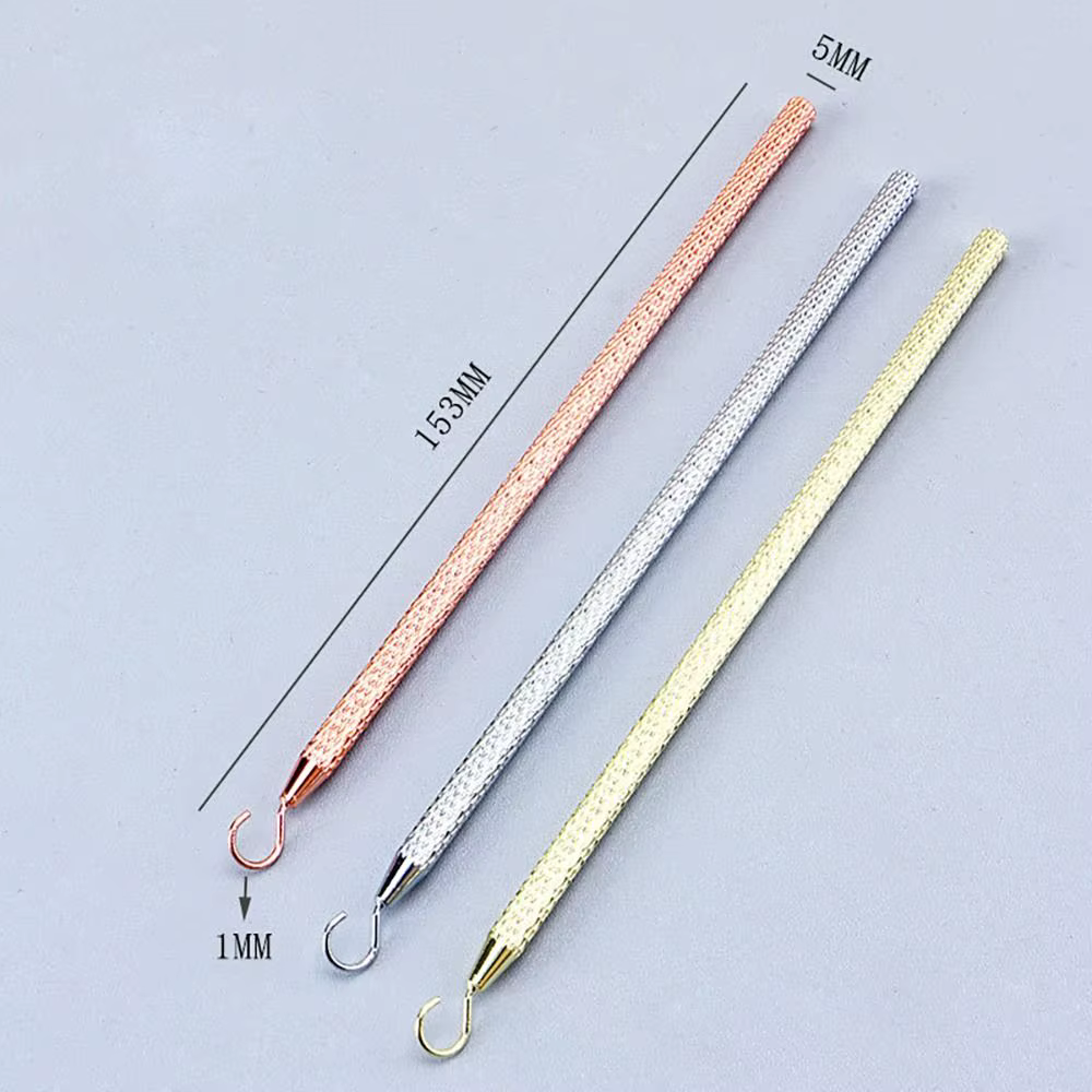 Outil d'aide à la fixation de bracelet à main