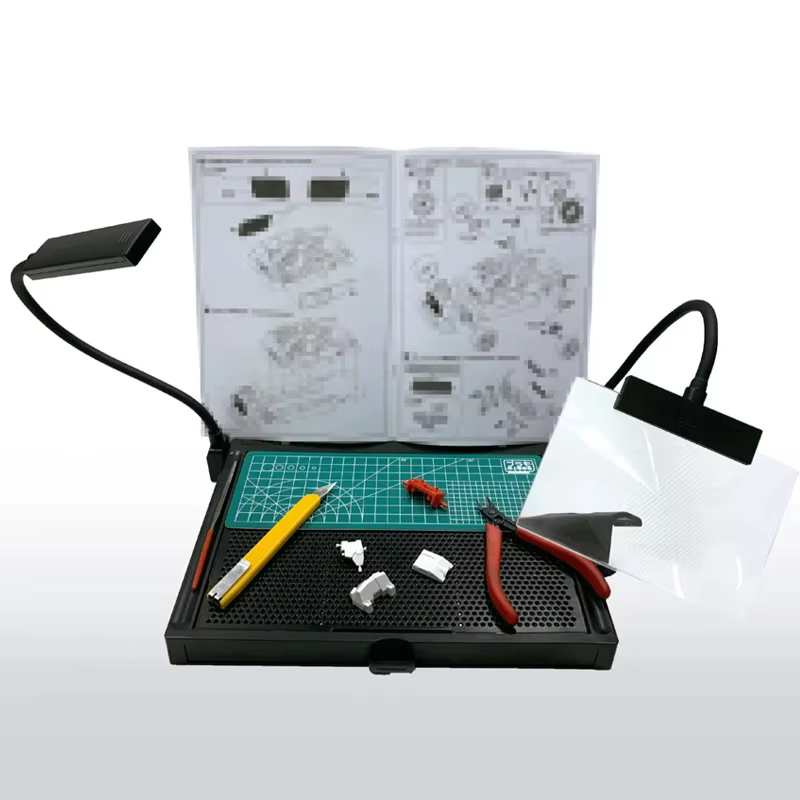 Banc de travail compact pour modélisme avec éclairage LED