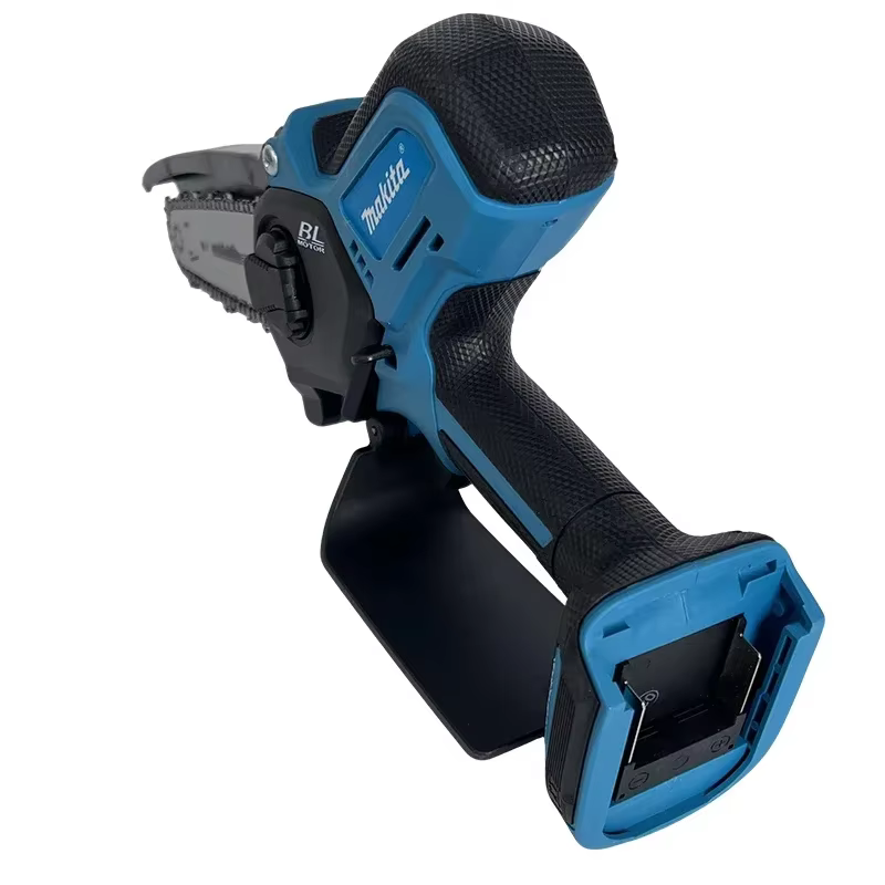 Scie à chaîne électrique Makita