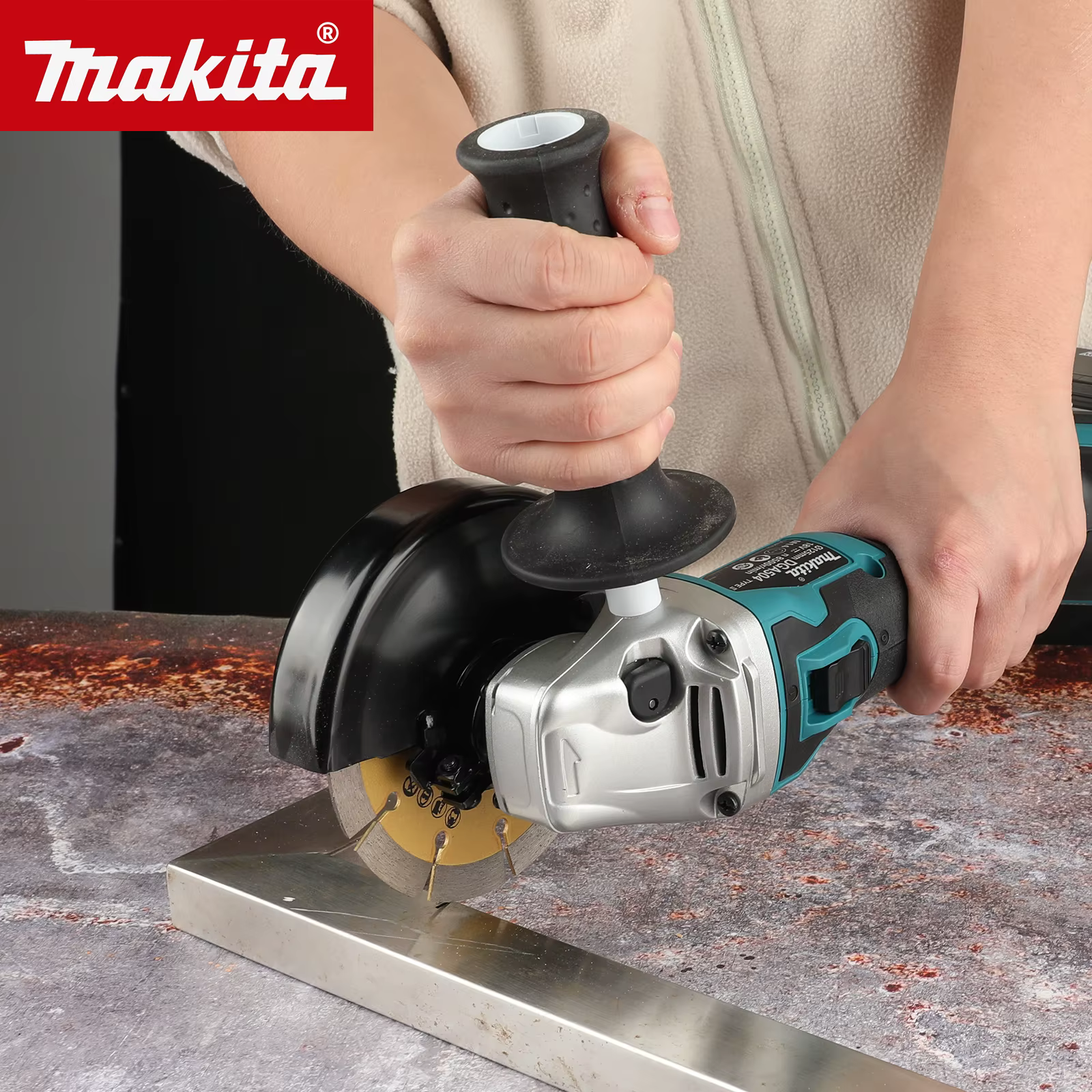 Meuleuse d'angle sans fil Makita DGA504 18V 6.0Ah 125mm