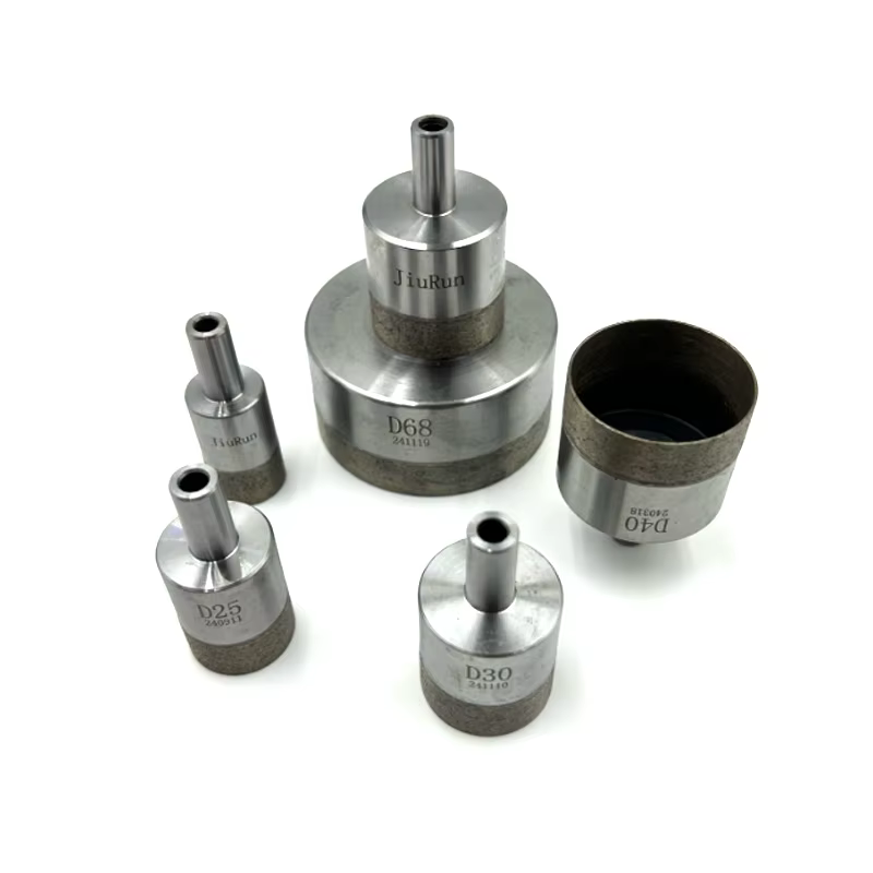 Lot de 8 forets diamantés pour outils électriques