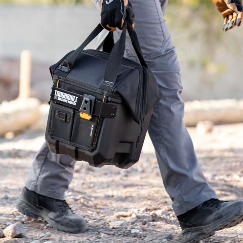 TOUGHBUILT Fourre-tout à outils étanche avec fond rigide