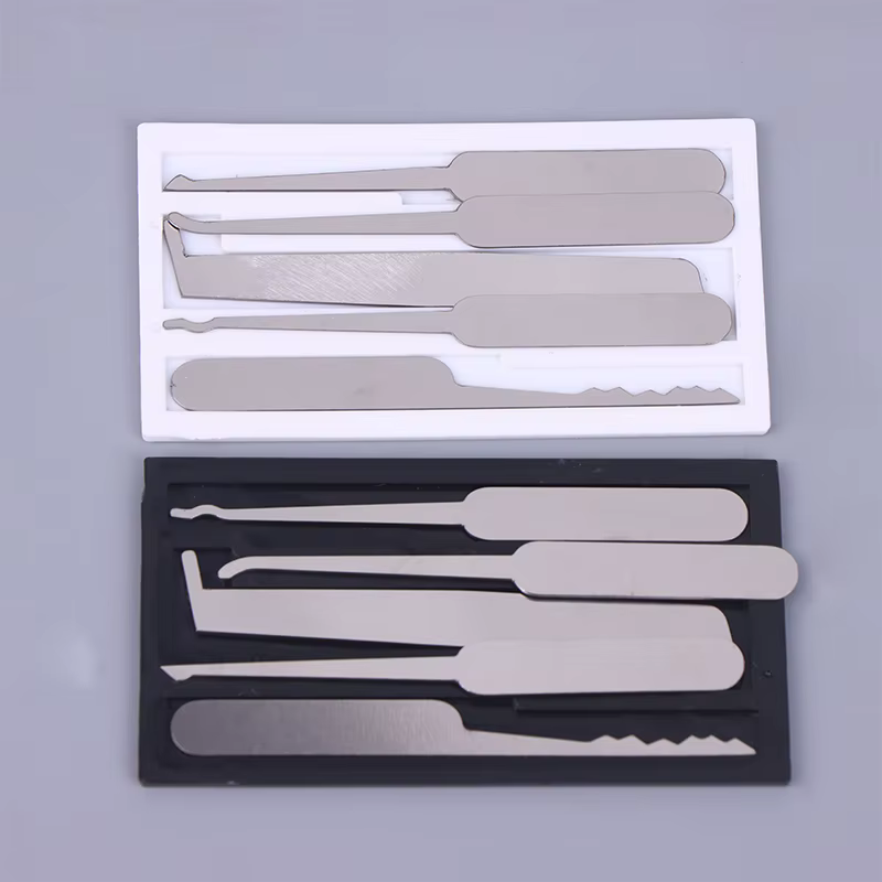 Boîte à outils portable classique améliorée et épaissie