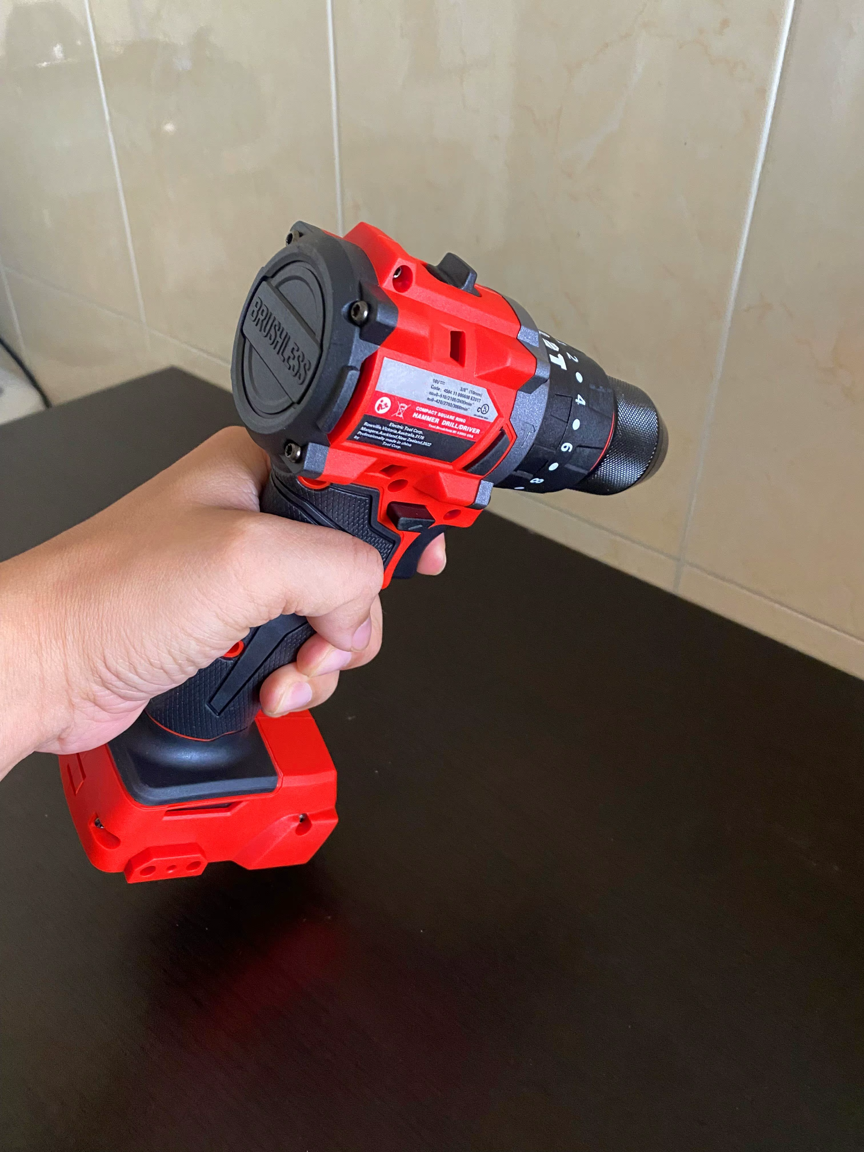 Compatible Milwaukee 18V batterie perceuse à percussion électrique 150N.M