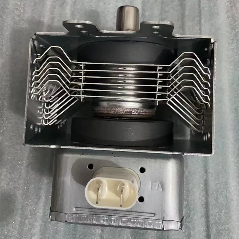 Magnétron de four à micro-ondes 2M248H pour pièces