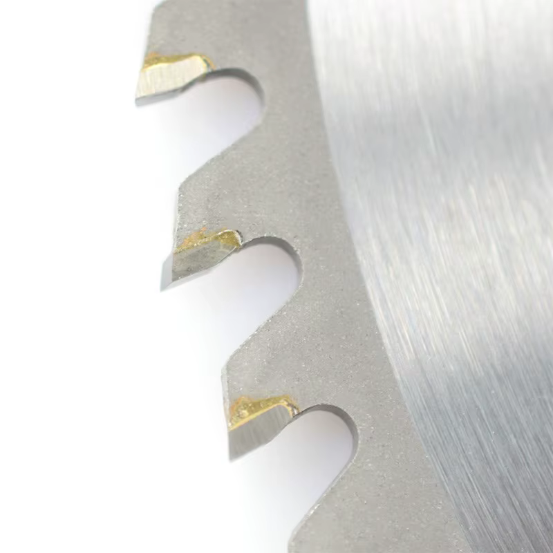 CMCP Lame de Scie Circulaire 210x30mm