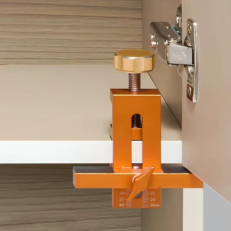 Gabarit de montage de porte d'armoire