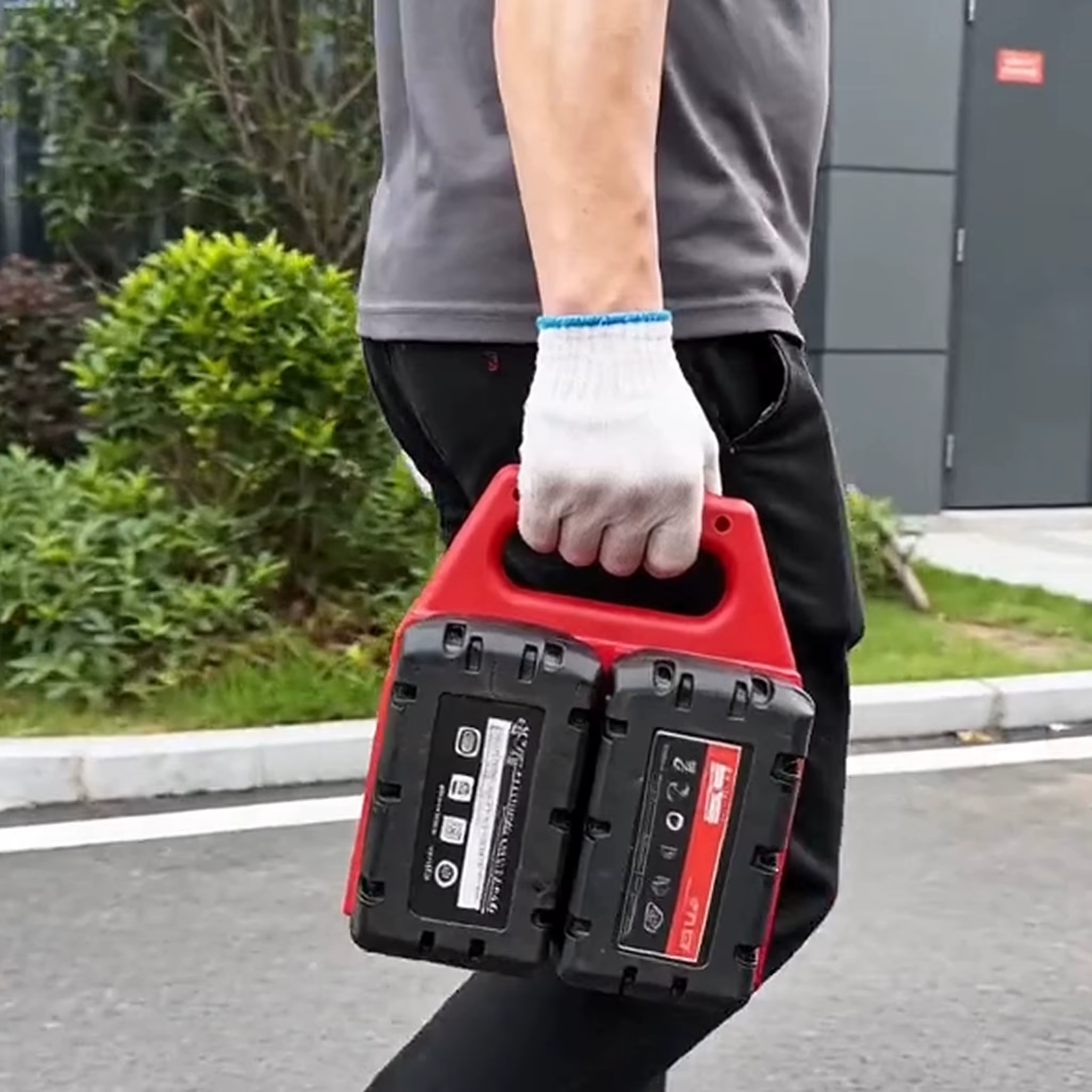 Support de rangement pour outils