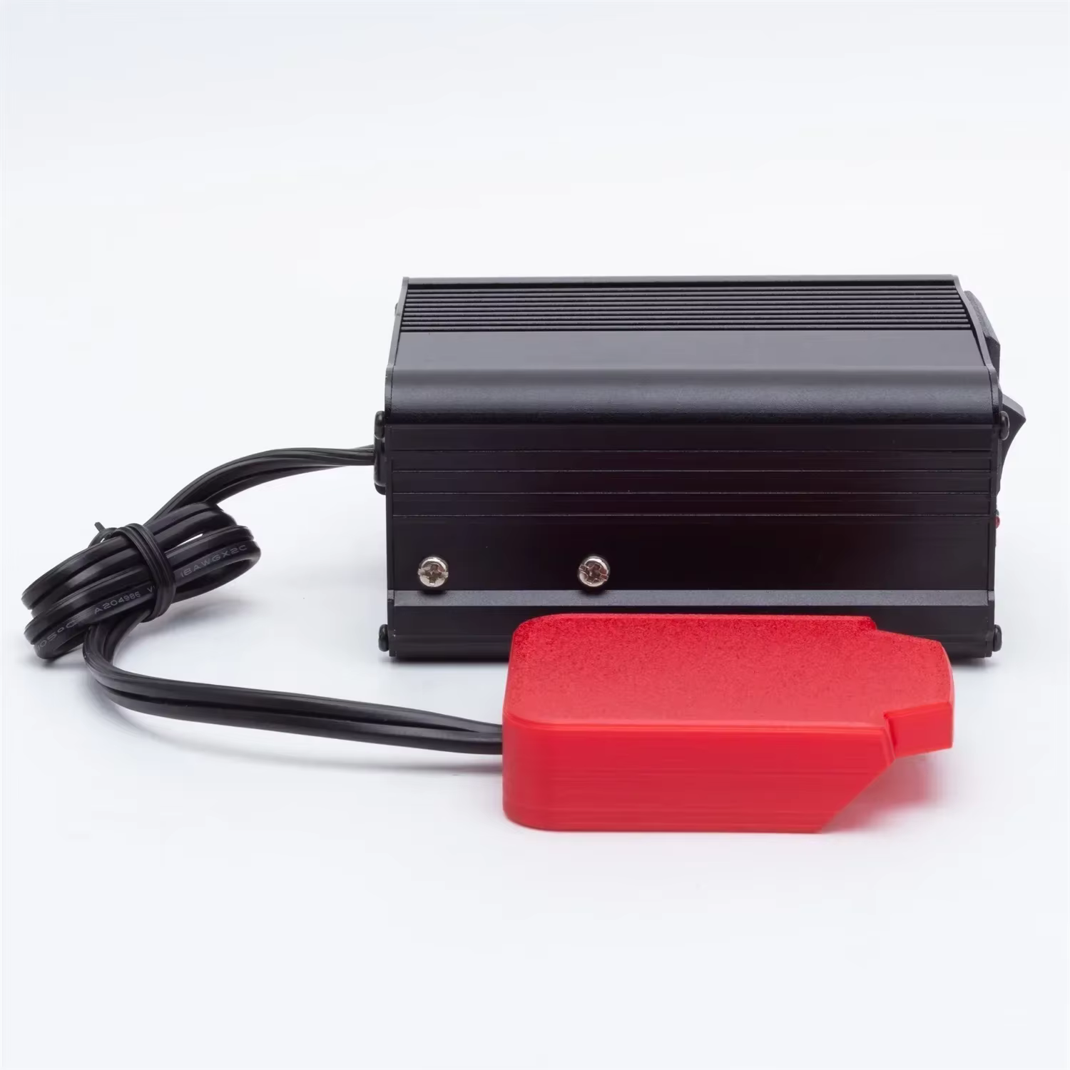 Prise d'onduleur de puissance 200W 220V-240V pour adaptateur de batterie Lidl Parkside X20V