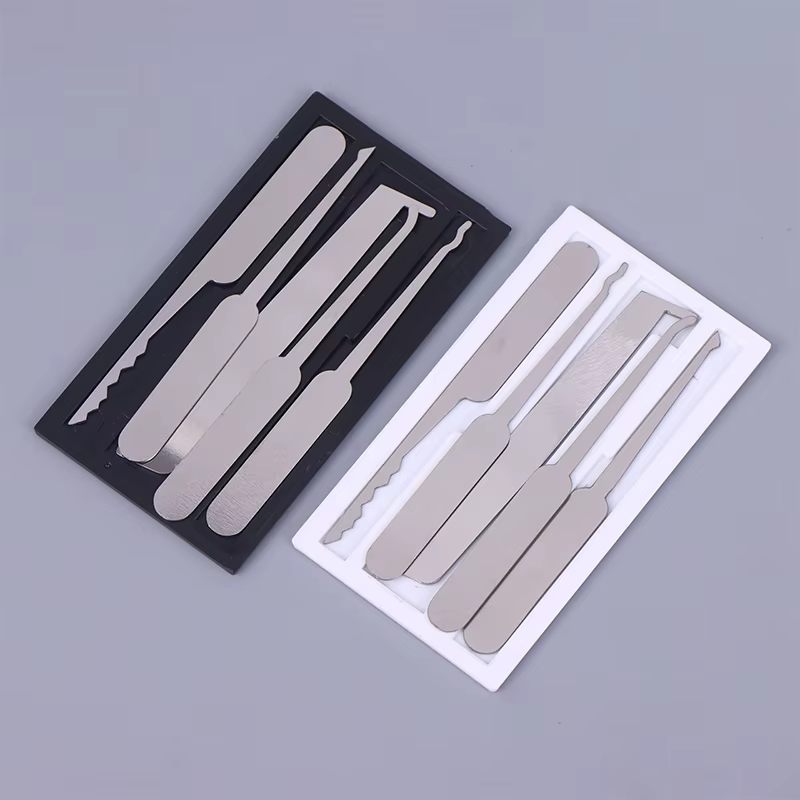 Boîte à outils portable classique améliorée et épaissie
