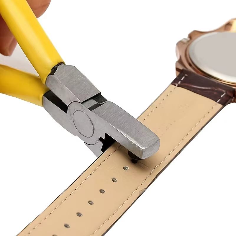 Outil de poinçonnage manuel compact avec moule