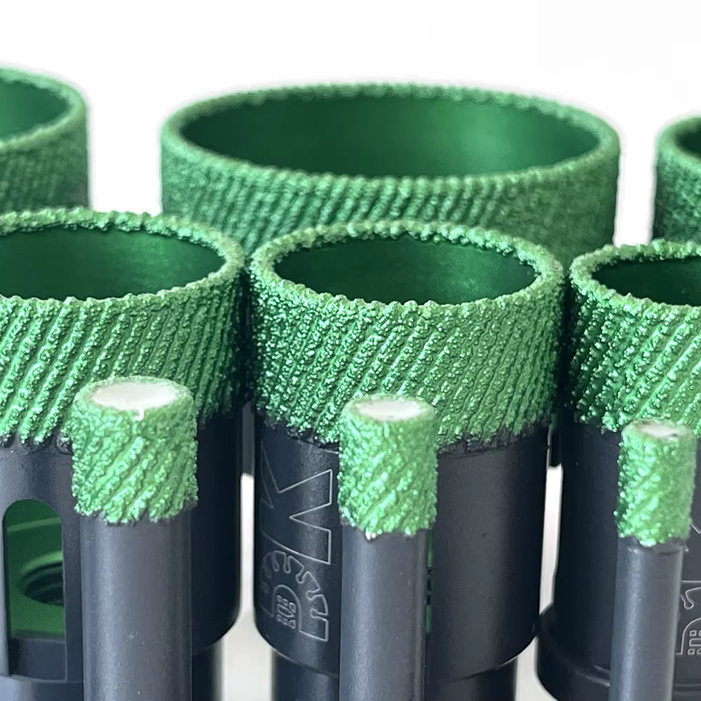 Foret à carreaux diamantés avec filetage M14