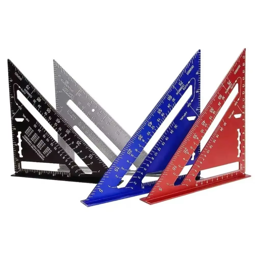 Règle triangulaire de 7 pouces