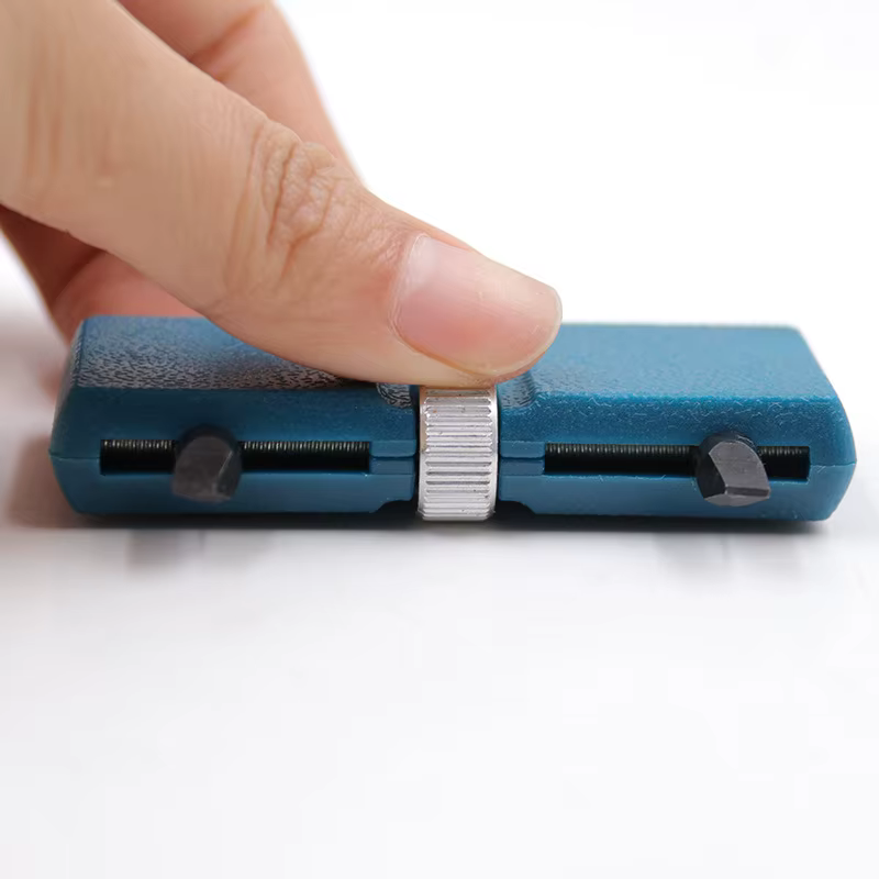 Kit de remplacement de batterie de montre, clé de retrait arrière pour rotation, ouvre-boîtier à couvercle ouvert, montre avec dissolvant d'entretien arrière de montre