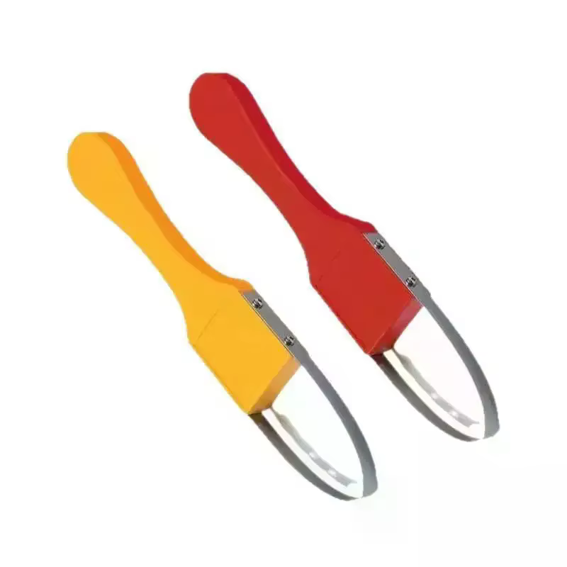 Outil de désherbage manuel à boucle en fer pour jardin - Conception à boucle en fer avec lames aiguisées - Outil de désherbage et de desserrage manuel