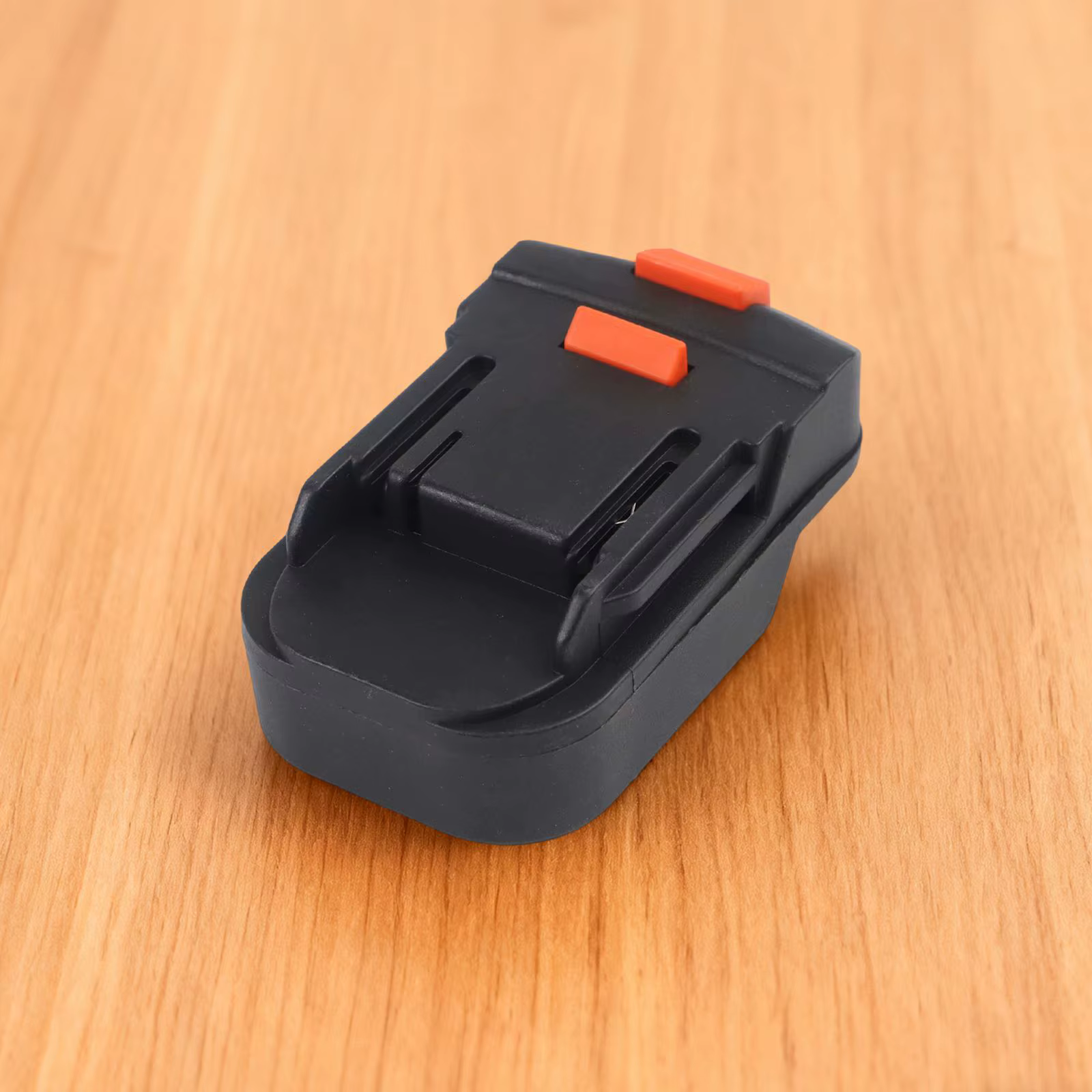 Adaptateur de batterie pour outils sans fil