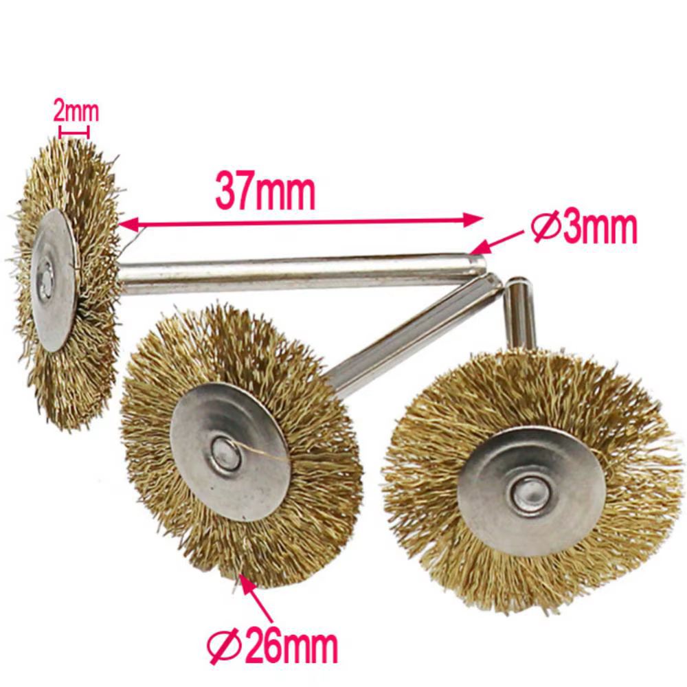 Brosse en laiton avec roues métalliques en acier