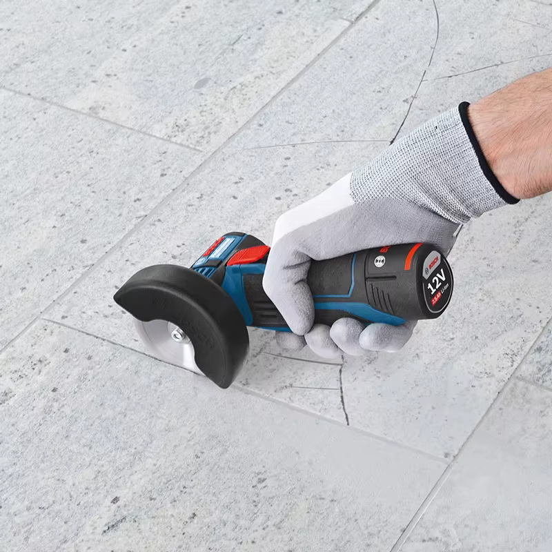 Meuleuse d'angle sans fil Bosch GWS 12V-76 12V sans balais 76 mm, meuleuse lithium-ion professionnelle