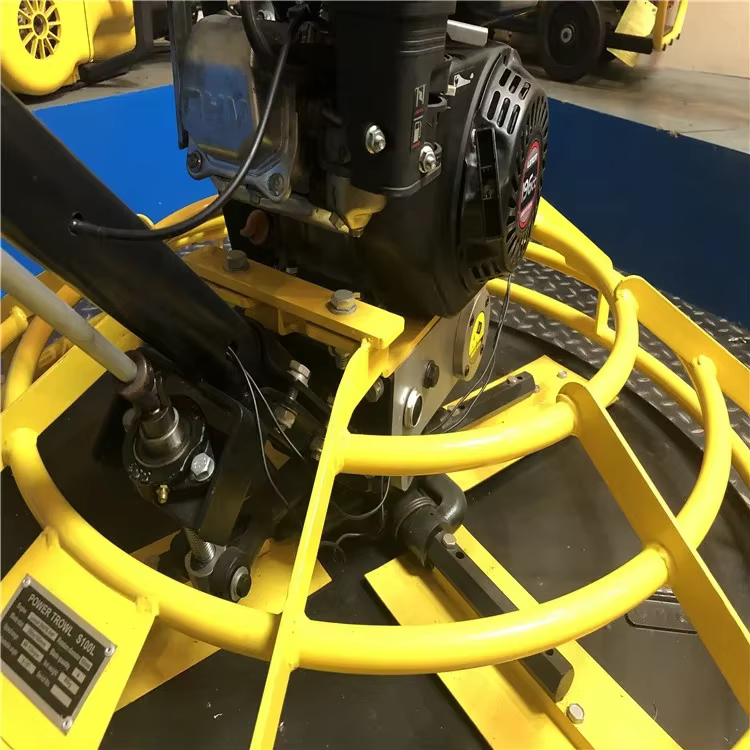 Machine à truelle électrique pour une finition béton sans effort, idéale pour les travaux professionnels