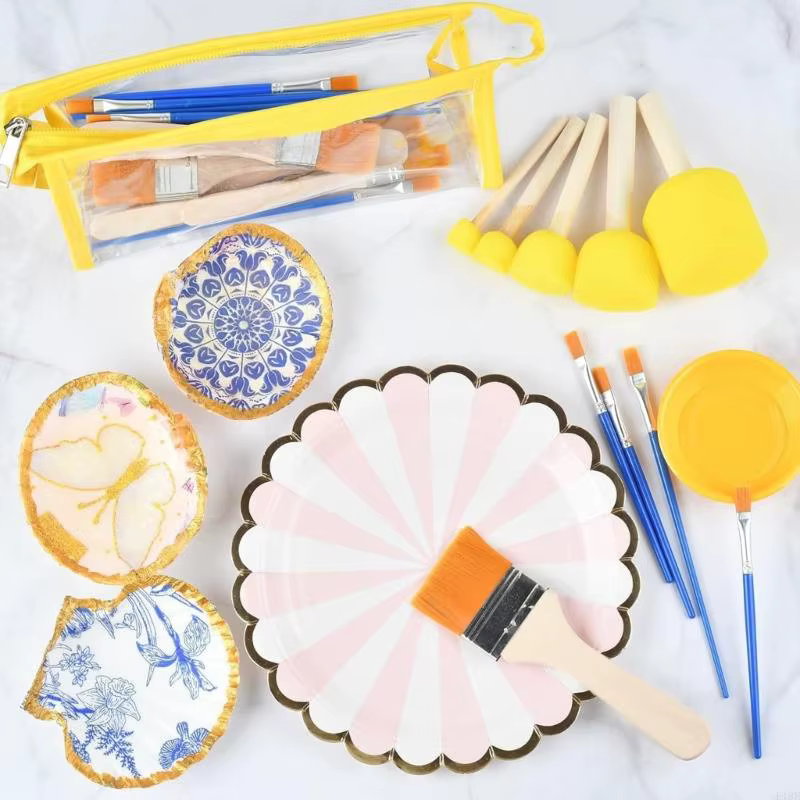 Outil découpage complet démarrage avec 16 pinceaux différentes tailles rangement transparent