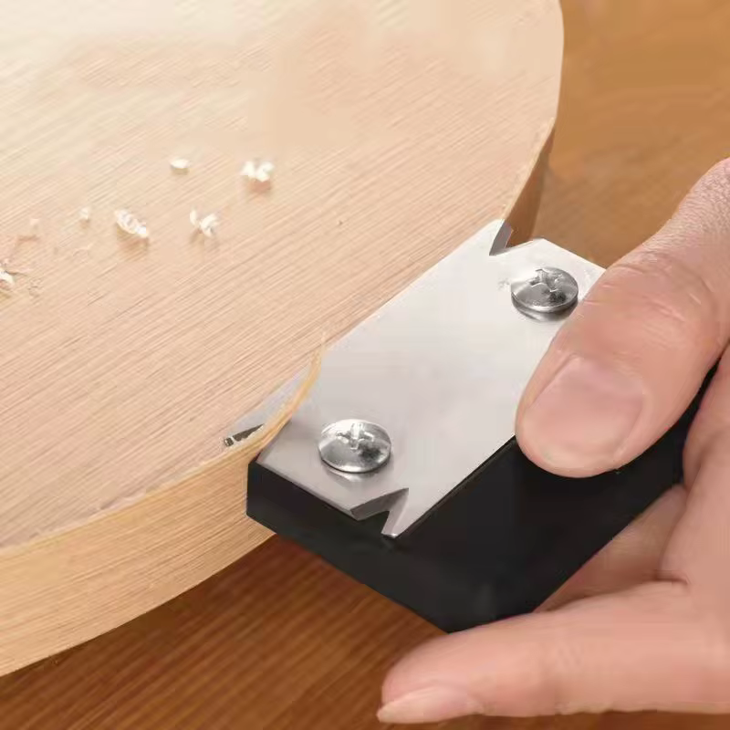 Couteau de coupe pour menuiserie