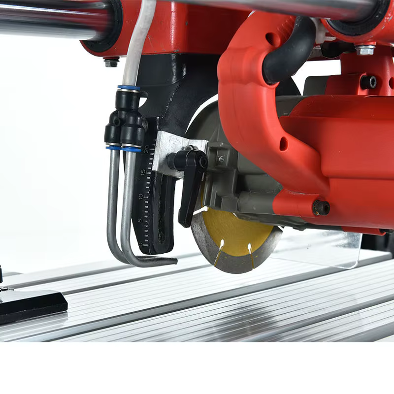 Machine de découpe de carreaux multifonctionnelle