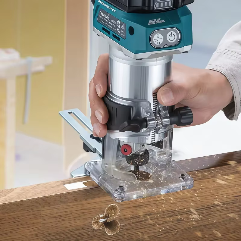 Outil de rainurage Makita DRT50