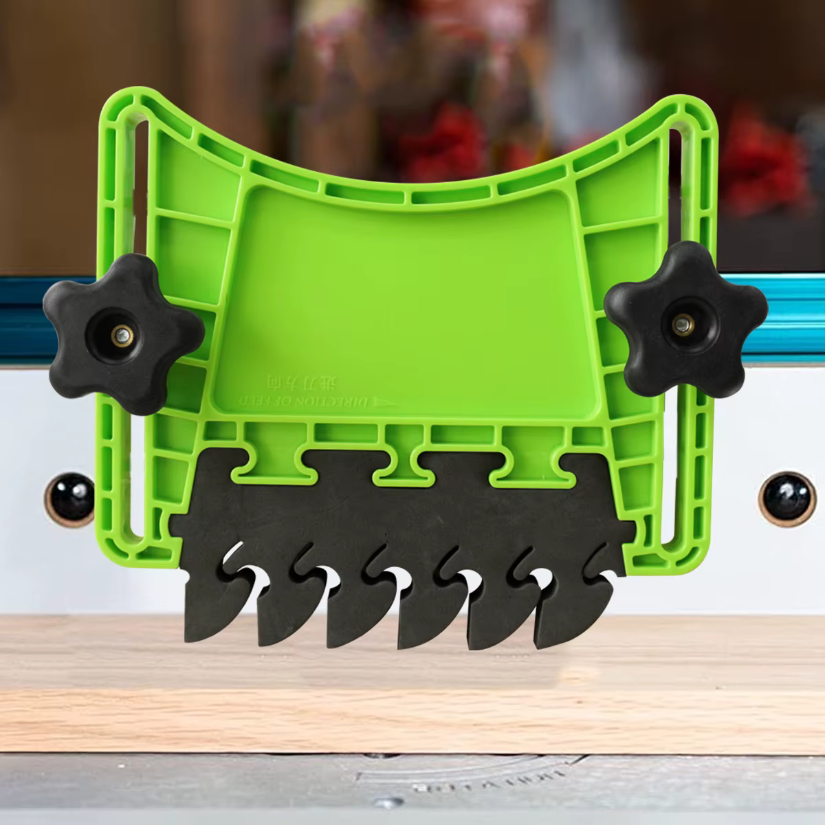 Planche à plumes pour tables de routeur et scie à ruban