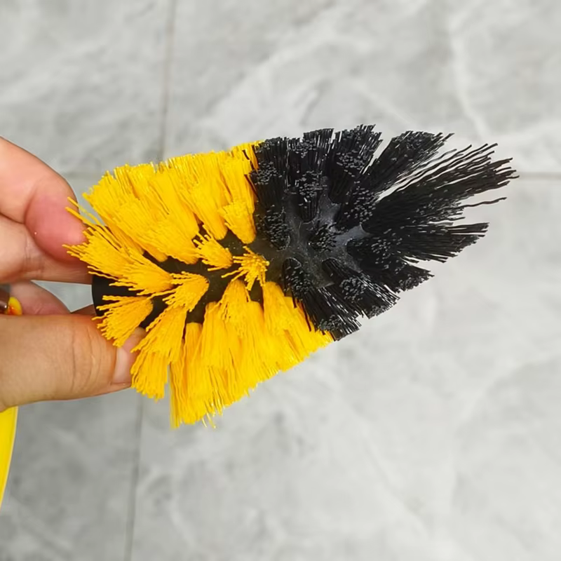 Brosse forage conique pointue pour le nettoyage des carreaux mur permettant d'économiser du temps l'énergie